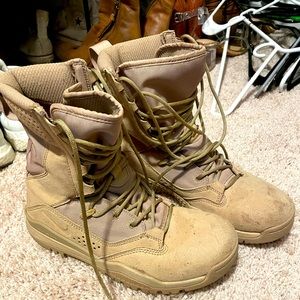 Nike combat boots